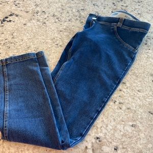 Freddy’s jeans size 8. Mint condition.